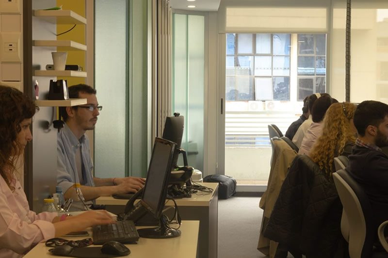 cropped-call-center-servicio.jpg