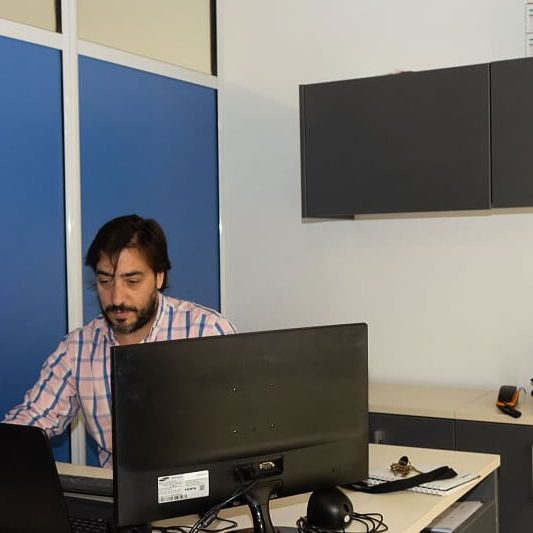 cropped-facu-working-2.jpg