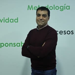 cropped-Gustavo.jpg